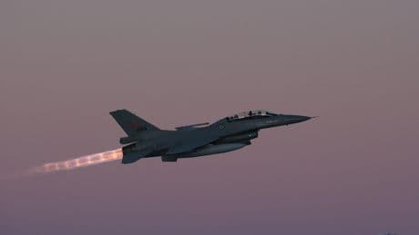 L'Ukraine annonce la perte d'un nouvel avion de combat F-16 livré par les Occidentaux