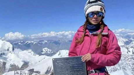 La terrible historia de Natalia Nagovitsyna: tras 15 días de intentos, se da por zanjado cualquier intento de rescate de la alpinista rusa