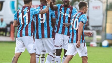 Trabzonspor, Ümraniye'yi rahat geçti!