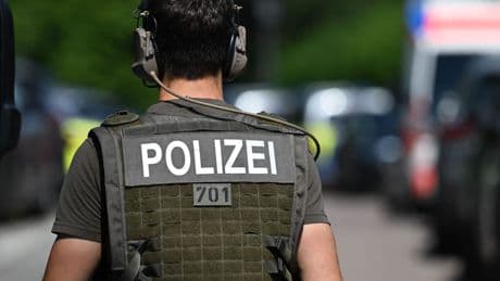 SEK-Einsatz: Mann schießt auf Passanten