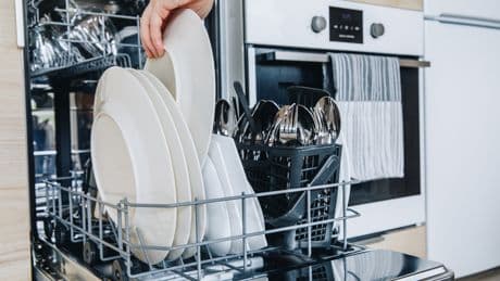 Schönes Besteck: Welche Sache Sie immer in Ihre Spülmaschine legen sollten