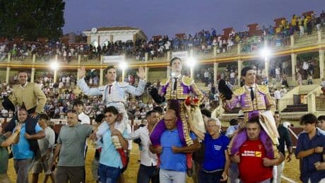 Categoría de Román Sorando en Cuenca: un indulto en justicia y Luque, Adrián y Aguado, a hombros con el mayoral