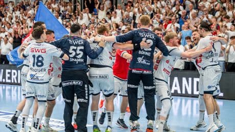 Handball-Sensation - Erst fast pleite, jetzt fast Bundesliga