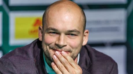 Füchse Berlin - Drux-Verabschiedung beeindruckt Sponsor