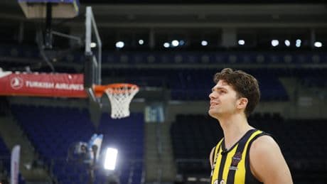 Tarık Biberovic'ten üç yıllık imza