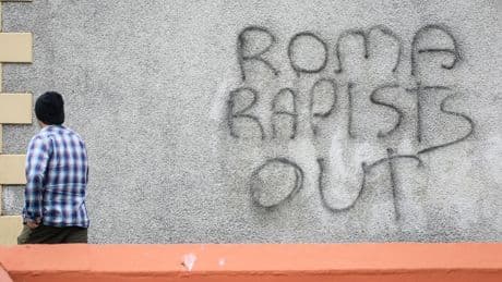 Émeutes en Irlande du Nord : à Ballymena, « ils nous agressent uniquement à cause de notre couleur de peau »