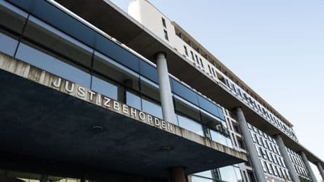 Prozess um Führerscheinbetrug: Angeklagter gesteht