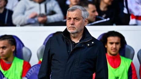 Lille-Auxerre: "Manque de sérieux", "risques inconsidérés"... Genesio n'a pas aimé la fin de match des Dogues