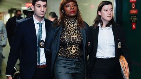 Former top aide to NYC mayor among 7 facing new charges in City Hall corruption probe
