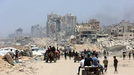 Gaza, l?assalto ai camion: «Aiuti in mano ad Hamas». Croce rossa, uccisi due membri dello staff