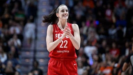 Caitlin Clark va a ritmo de marcar época