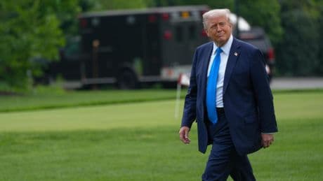 Tres farmacéuticas invertirán 83.000 millones en EEUU tras la amenaza de Trump de imponer aranceles al sector