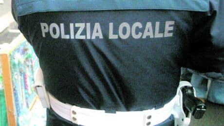 Corsi anti truffa ai nonni. Incontri e vademecum
