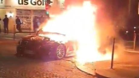 Tres heridos en un atropello deliberado cerca de los Campos Elíseos durante la celebración de la clasificación del PSG