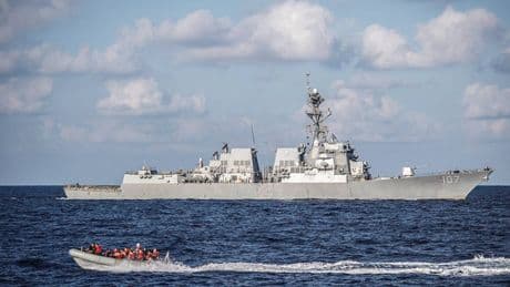Latin Amerika’da gerilim... ABD Venezuela’ya 3 savaş gemisi yolluyor