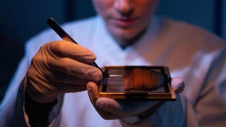 Halbleiter: Mit Rückenwind vom Alteigentümer Trumpf: Stuttgarter Start-up Q.ANT baut photonische Chips