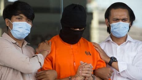 1,7 Kilo Kokain in Lollis - Bali-Tourist droht Todesstrafe