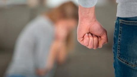 « Protéger les victimes de violences conjugales, c’est aussi suivre les auteurs »