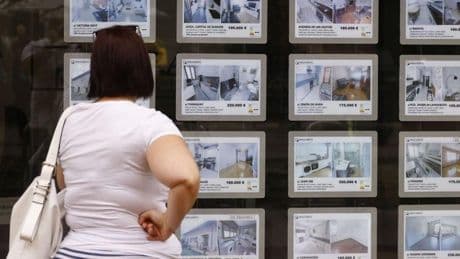 La nueva norma que puede «hundir el valor de tu vivienda», según un experto