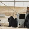 "Tout le monde veut partir, c'est pire qu'une prison" : en Syrie, ces familles de membres présumés de Daech attendent leur évacuation du camp d'Al-Hol