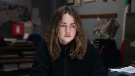 Amanda Knox And Grace Van Patten Spoke Often While Filming New Hulu Series