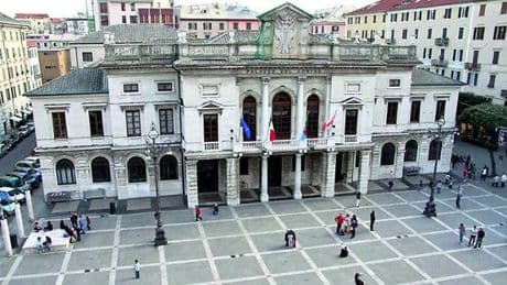 Savona, voto online e alle urne dai 16 anni:  ecco le circoscrizioni 2.0