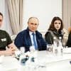 Drohnenangriffe auf Russland: Kreml: Putin besuchte umkämpfte Region Kursk