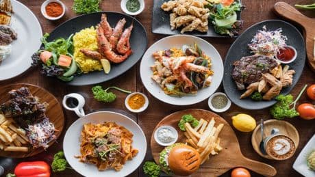 Nie gedacht: Studie zeigt, welches Essen glücklicher als Schokolade macht