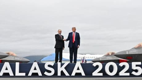 Historisches Gipfeltreffen: Trump und Putin zu Gesprächen in Alaska eingetroffen