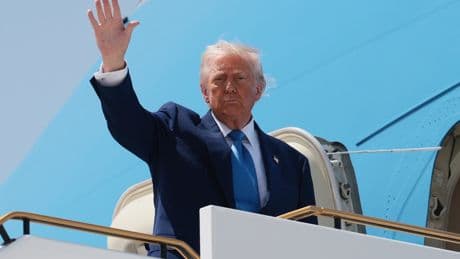 Trump focuses on size over safety in push for Qatari plane