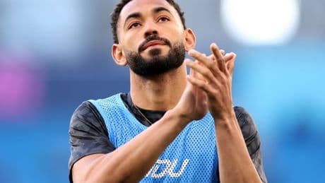 Wolves boss offers 'happy' Matheus Cunha transfer update as Man Utd deal agreed