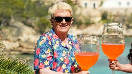 Vertrag unterzeichnet! - Beben auf Malle! Heino wird neuer Ballermann-König