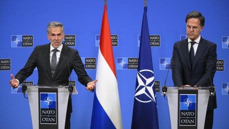 Val kabinet: wat zijn de gevolgen voor NAVO-top in Den Haag?