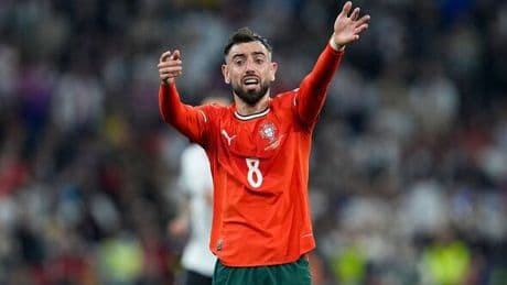 Bruno Fernandes called out by England star as Man Utd captain told he's wrong