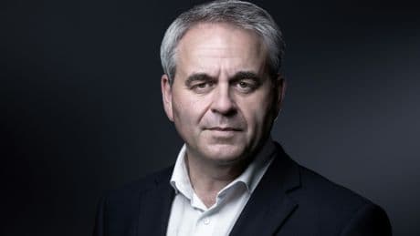 ArcelorMittal : Xavier Bertrand somme François Bayrou de venir à Dunkerque
