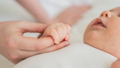 30 Jahre eingefroren: Rekordbaby wurde aus einem alten Embryo geboren