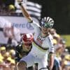 Tour de France 2025 : coup double pour Tadej Pogacar, vainqueur à Mûr-de-Bretagne et de nouveau en jaune