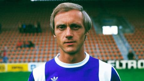 Dieter Versen war 20 Jahre beim VfL - Bochum-Legende gestorben