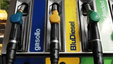 Diesel, Salvini sfida le Regioni: «Stop ai divieti per gli Euro 5»