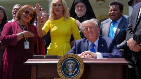 PHOTO COLLECTION: Trump-National Day of Prayer