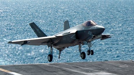 Un F-35C se estrella en California y su piloto consigue eyectarse para salvar su vida