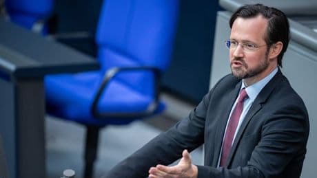 Wiese beharrt auf Reform der Einkommenssteuer