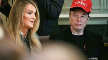 Trump sichert Musk Verbleib im Weißen Haus zu