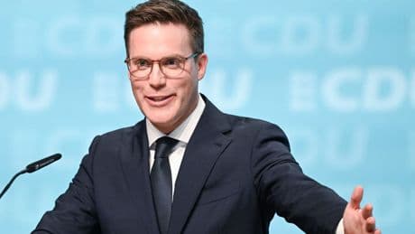 Umfrage: Nur wenige halten CDU-Kandidaten Hagel für zu jung