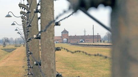 NS-Parolen an Schulen: „Empörung bewirkt in der Regel nichts“