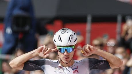 Bombazo en el ciclismo español: Juan Ayuso dejará el UAE y ficha por el Lidl-Trek