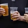 Pourquoi il est déconseillé de laisser votre adolescent boire de l’alcool, même avec votre accord