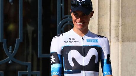 Óscar Pereiro, ganador del Tour, alaba a Enric Mas: "Es un corredor como la copa de un pino"