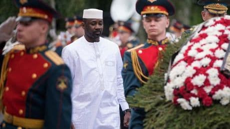 Au Mali, le général Assimi Goïta promulgue une loi lui accordant un mandat illimité de président