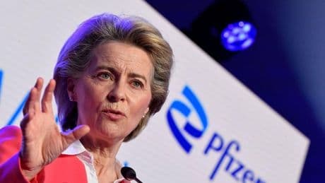 La Justicia europea da la razón a la periodista que solicitó los mensajes que intercambiaron Von der Leyen y el presidente de Pfizer